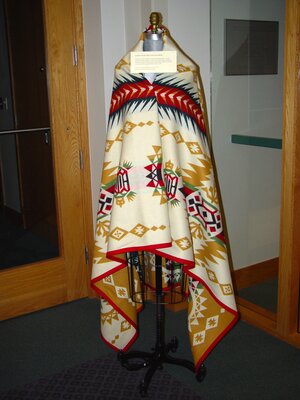 Pendleton Woolen Mills Turtle Pattern Blanket